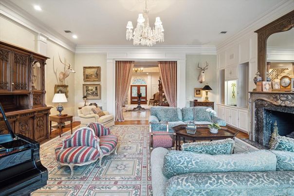 Chandelier, Fireplace, Interior, Living room, Piano, Recessed Lighting, Wood Texture Flooring