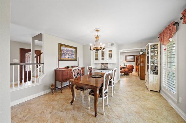 Chandelier, Dining room, Interior
