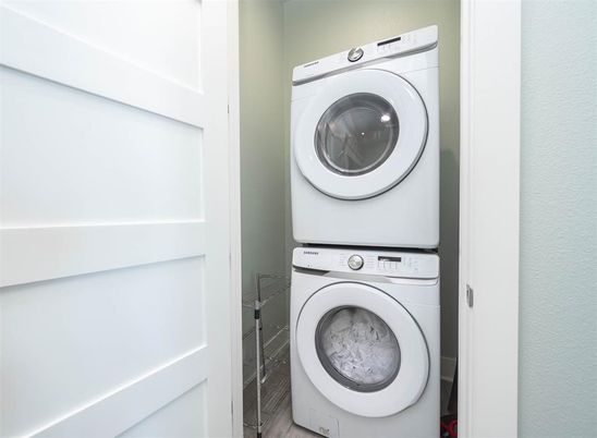 Interior, Utility Closets, Washer