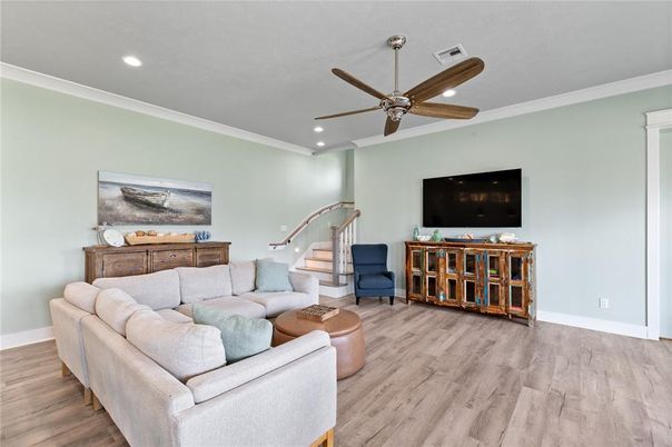Interior, Living room, Recessed Lighting, Wood Texture Flooring