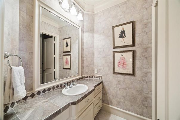 Bathroom, Interior, Tile Countertops