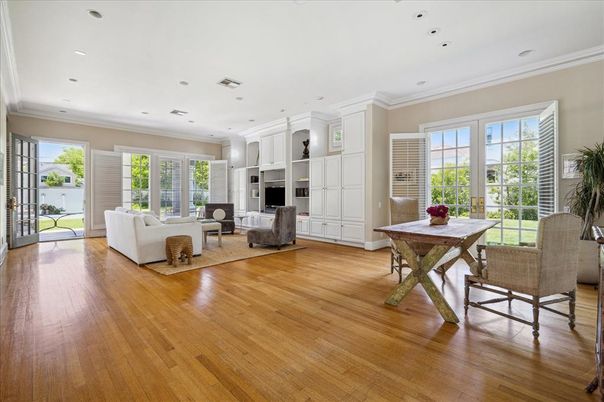 Dining room, Interior, Living room, Recessed Lighting, Wood Texture Flooring