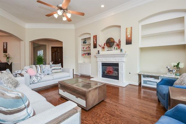 Fireplace, Interior, Living room, Recessed Lighting, Wood Texture Flooring