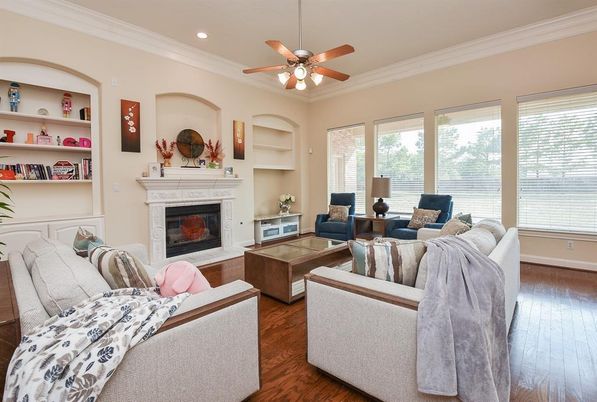 Fireplace, Interior, Living room, Recessed Lighting, Wood Texture Flooring