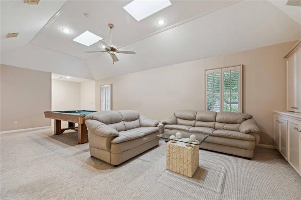 Billiard Table, Game Room, Interior, Living room, Recessed Lighting
