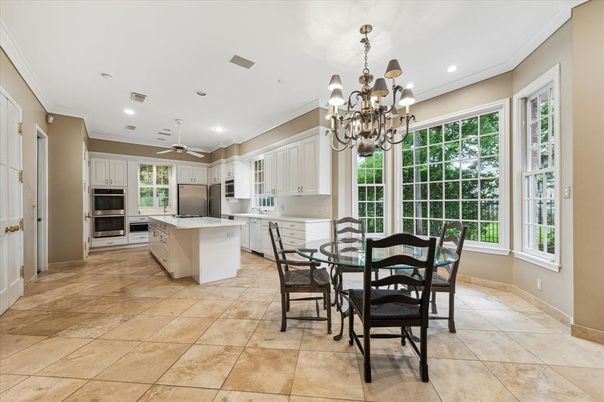 Chandelier, Dining room, Interior, Kitchen, Recessed Lighting