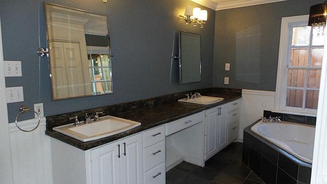 Bathroom, Dual Sink Vanities, Interior