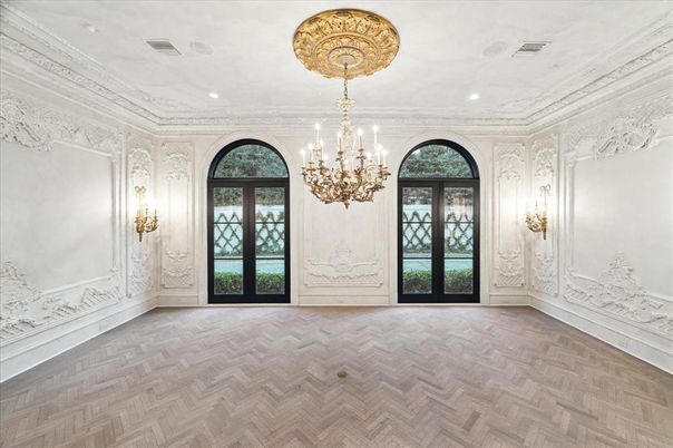 Chandelier, Empty room, Interior, Recessed Lighting, Wood Texture Flooring