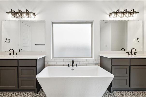 Bathroom, Dual Sink Vanities, Free Standing Baths, Interior