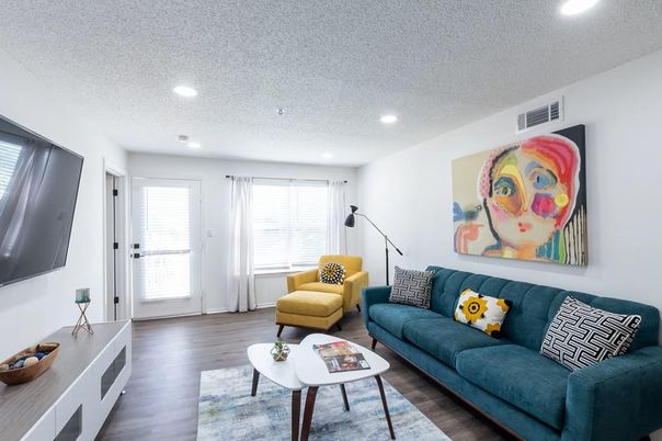 Interior, Living room, Recessed Lighting, Wood Texture Flooring