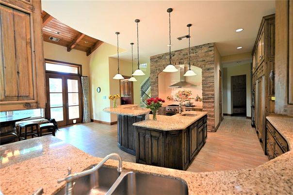 Interior, Kitchen, Pendant Lights, Recessed Lighting, Wooden Beams, Wooden Ceilings, Wood Texture Flooring