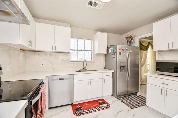 Interior, Kitchen, Marble, Marble Walls, Stainless Steel Appliances