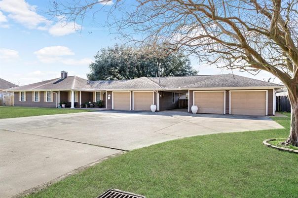 Attached, Backyard, Exterior, Facade, Ranch