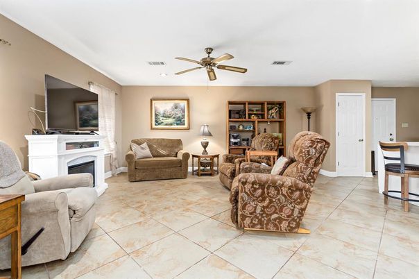 Fireplace, Interior, Living room