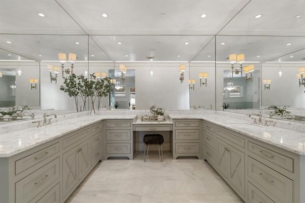 Bathroom, Dual Sink Vanities, Interior, Marble, Recessed Lighting