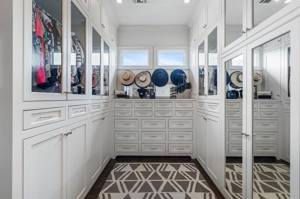 Interior, Recessed Lighting, Walk-in Closets