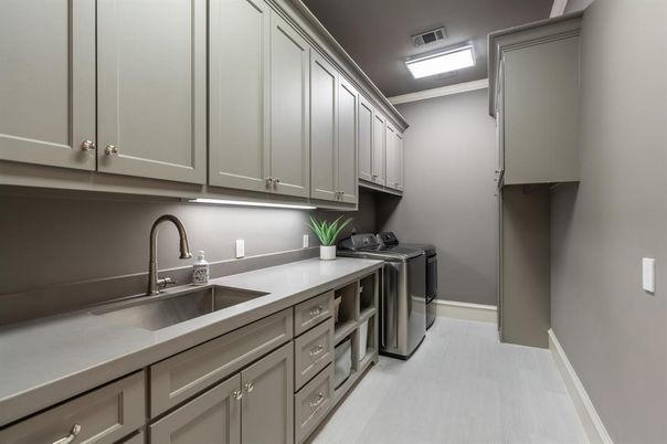 Interior, Washer