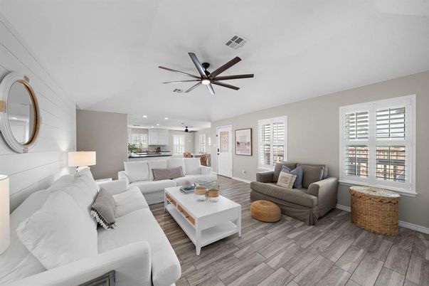 Interior, Kitchen, Living room, Pendant Lights, Recessed Lighting, Wood Texture Flooring