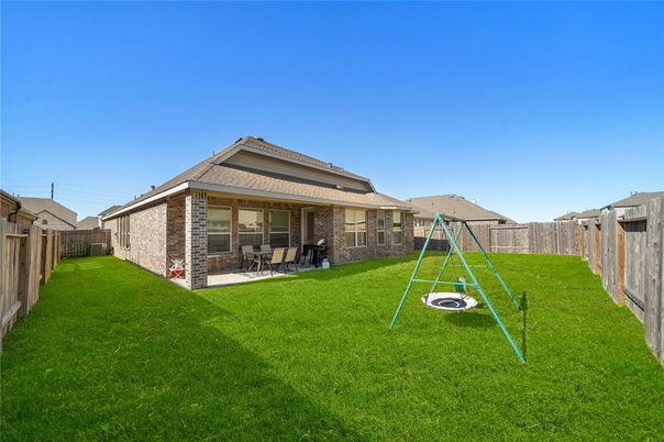Backyard, Exterior, Playground