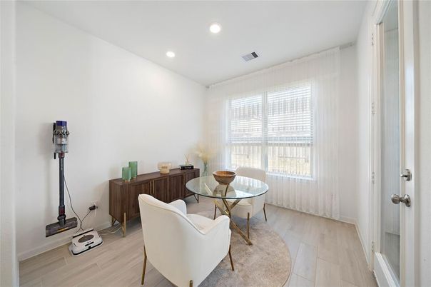 Interior, Recessed Lighting, Wood Texture Flooring