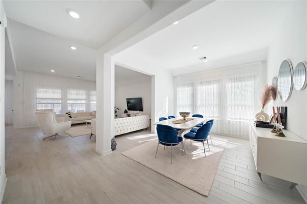 Dining room, Interior, Living room, Recessed Lighting, Wood Texture Flooring