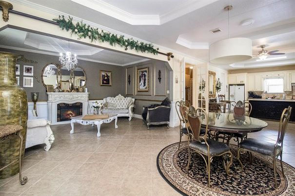 Chandelier, Dining room, Fireplace, Interior, Living room, Pendant Lights