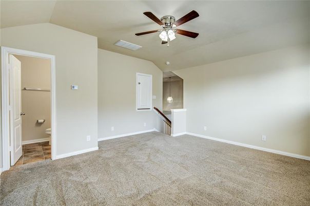Bathroom, Empty room, Interior, Pendant Lights