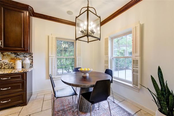 Dining room, Interior, Pendant Lights