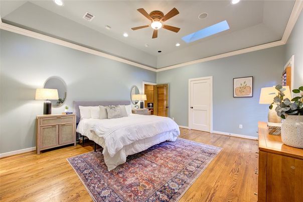 Bedroom, Interior, Recessed Lighting, Wood Texture Flooring