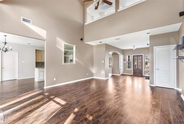 Chandelier, Empty room, Interior, Wood Texture Flooring