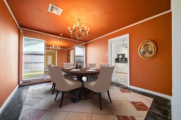 Chandelier, Dining room, Interior