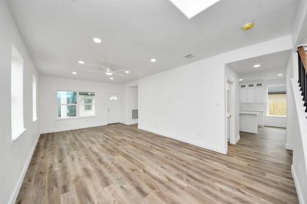 Empty room, Interior, Recessed Lighting, Wood Texture Flooring
