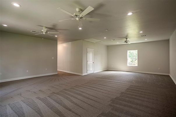 Empty room, Interior, Recessed Lighting