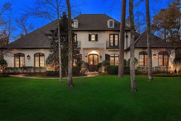 Backyard, Exterior, Facade, French Provincial