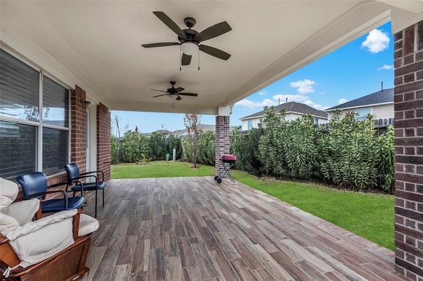 Exterior, Wood Texture Flooring