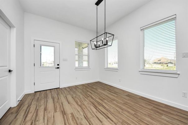 Empty room, Interior, Pendant Lights, Wood Texture Flooring