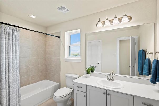 Bathroom, Interior, Recessed Lighting