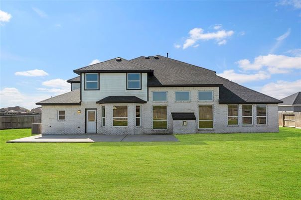 Backyard, Exterior, Facade, Brick Facade, French Provincial