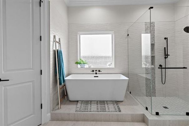 Bathroom, Free Standing Baths, Glass Shower, Interior, Recessed Lighting
