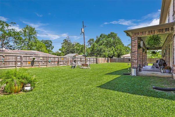 Backyard, Exterior, Playground