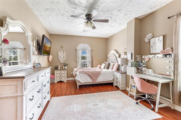 Bedroom, Home Office, Interior, Wood Texture Flooring