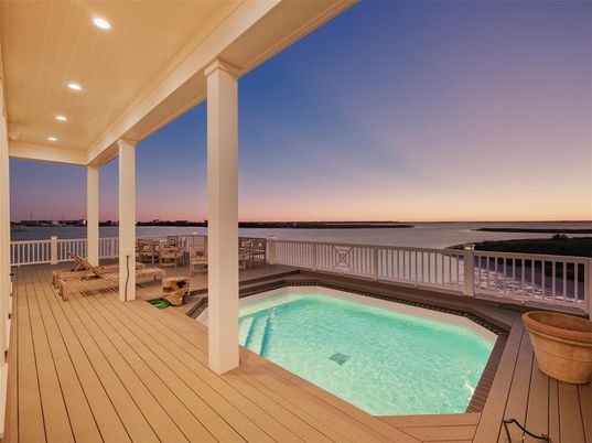 Water, Exterior, Pool, Other