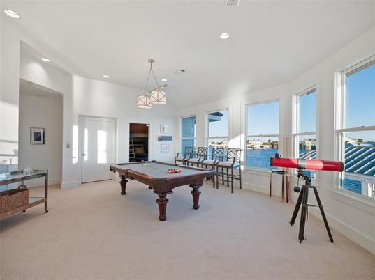Billiard Table, Game Room, Interior, Pendant Lights, Recessed Lighting, Water
