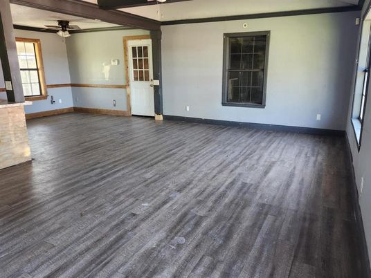 Empty room, Interior, Wooden Beams, Wood Texture Flooring