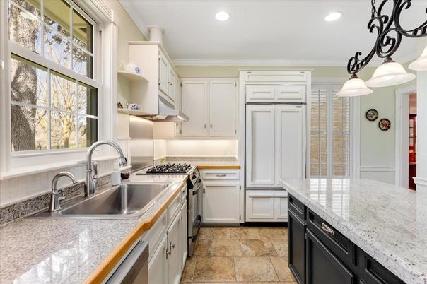 Interior, Kitchen, Pendant Lights, Recessed Lighting, Stainless Steel Appliances