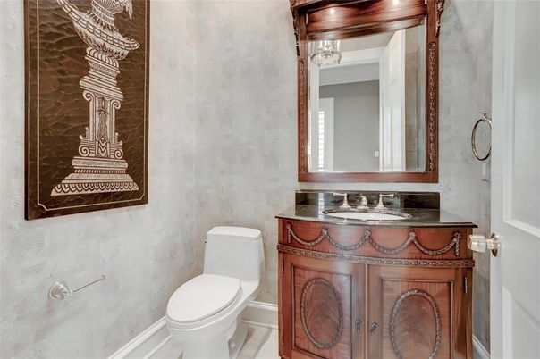 Bathroom, Interior