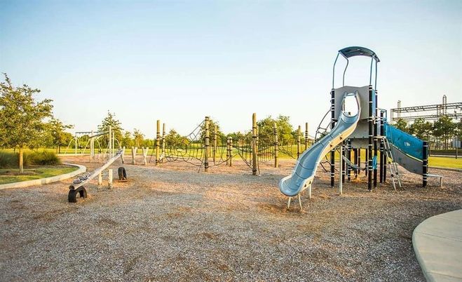 Backyard, Exterior, Playground