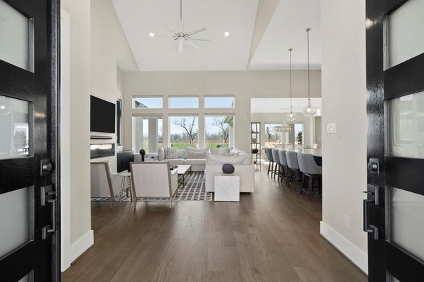 Dining room, Interior, Living room, Pendant Lights, Recessed Lighting, Wood Texture Flooring