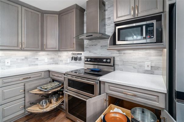 Interior, Kitchen, Stainless Steel Appliances, Wood Texture Flooring