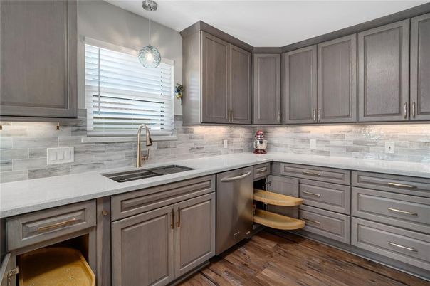 Interior, Kitchen, Wood Texture Flooring